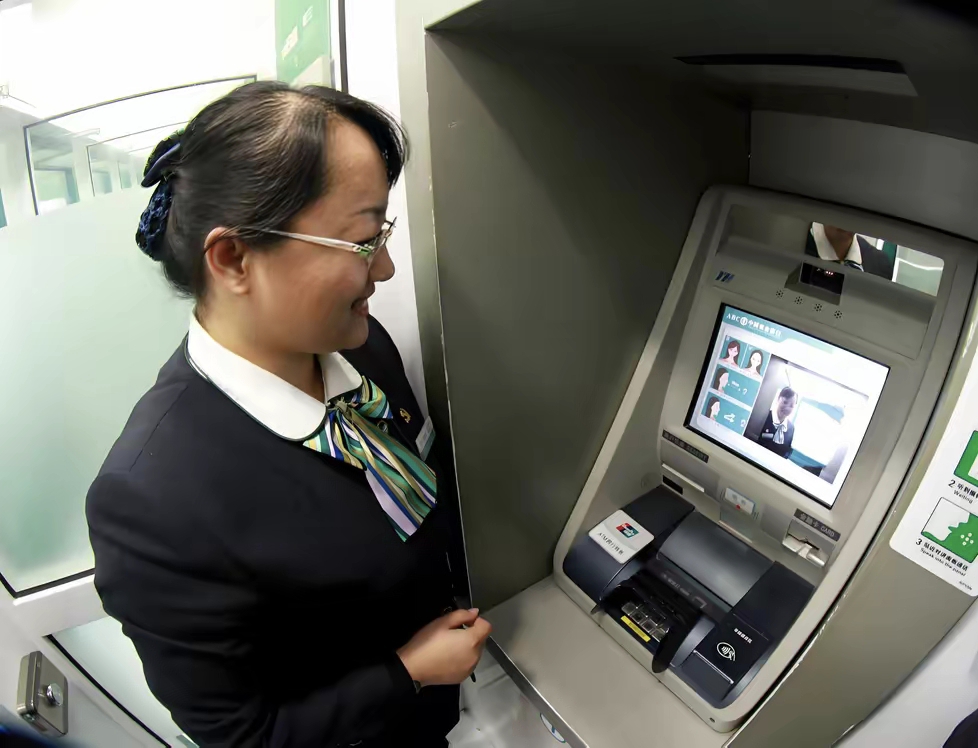 抚顺广州医保卡提取现金(广州医保卡提取现金怎么提)